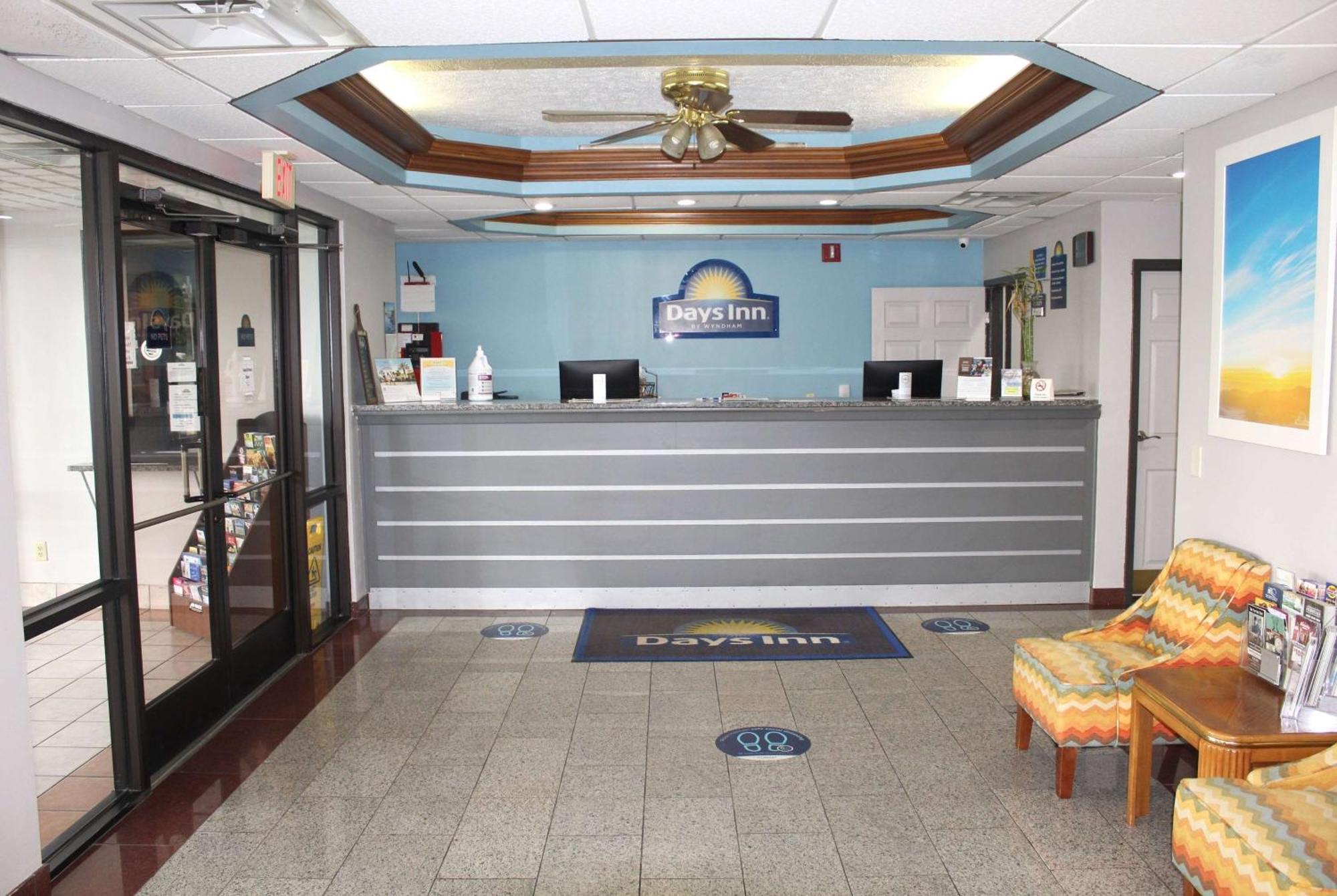 Days Inn By Wyndham Franklin Exterior foto